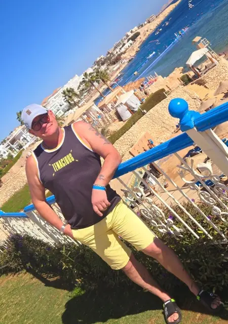 Я Виталий, 60, знакомлюсь без обязательств в Санкт-Петербурге