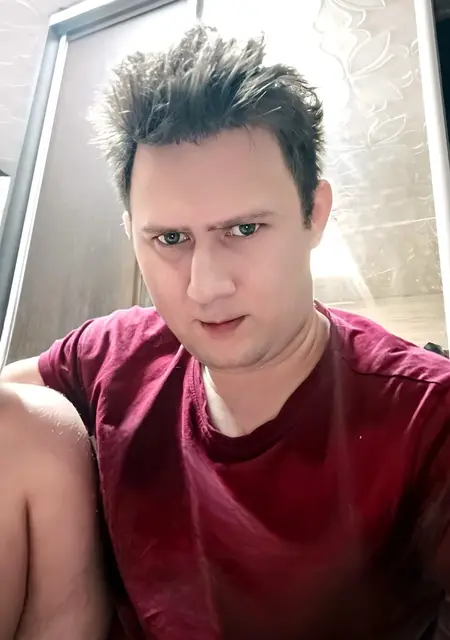 Я Михаил, 28, знакомлюсь без обязательств в Перми