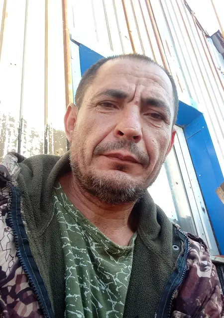 Я Равиль, 49, знакомлюсь на одну ночь в Казани