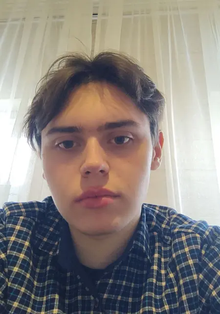 Я Кенг, 19, из Воскресенска, ищу знакомства на одну ночь