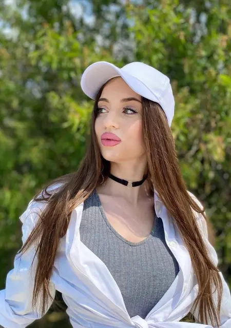 Я Анна, 29, из Ростова-на-Дону, ищу знакомство для открытые отношения