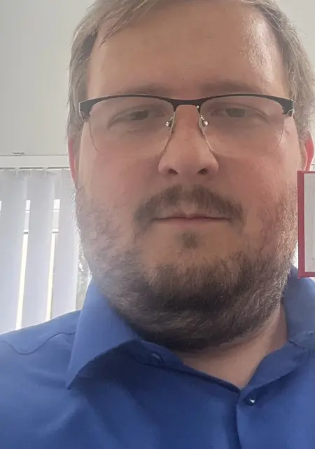 Я Дмитрий, 30, из Самары, ищу знакомства на одну ночь