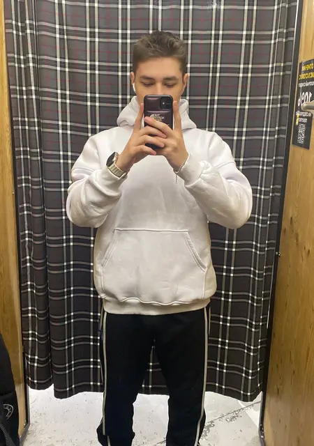 Алексей из Ставрополя, мне 18, познакомлюсь для общения