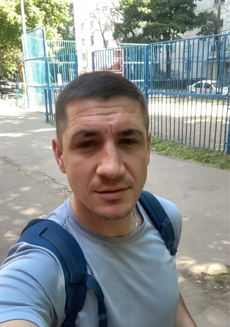 Александр из Балакова, мне 30, познакомлюсь для постоянных отношений