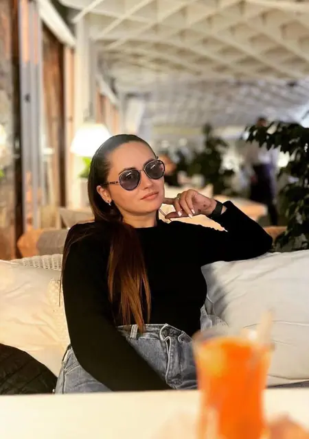 Я Лена, 35, из Липецка, ищу знакомства без обязательств