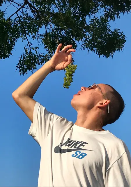 Я Михаил, 24, из Геленджика, ищу знакомство для постоянных отношений