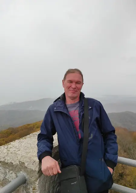 Я Андрей, 52, из Перми, ищу знакомство для приятного времяпровождения