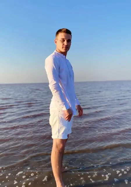 Андрей из Москвы, ищу на сайте знакомства без обязательств