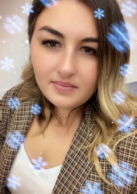 Я Алена, 36, из Воронежа, ищу знакомства без обязательств