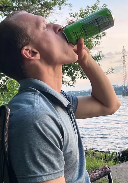 Александр из Воронежа, ищу на сайте постоянные отношения