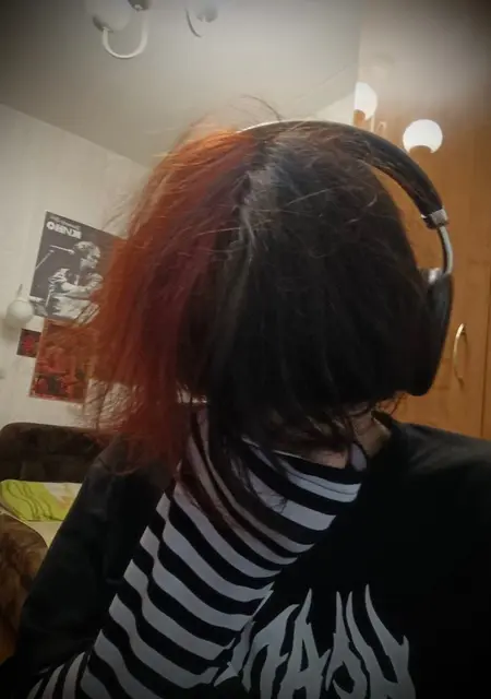 Саха из Жуковского, мне 20, познакомлюсь на одну ночь