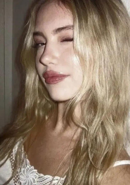 Виктория из Симферополя, ищу на сайте знакомства на одну ночь