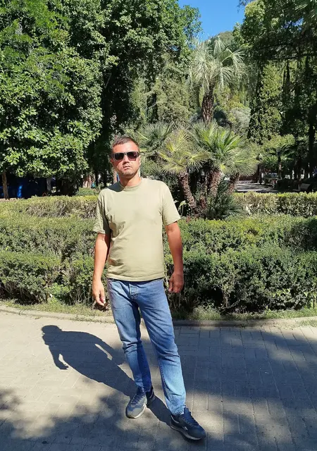 Even из Санкт-Петербурга, ищу на сайте постоянные отношения