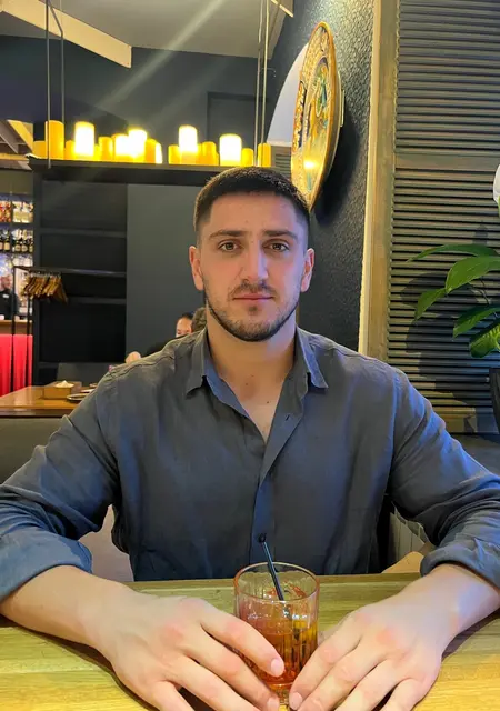 Ислам из Новочеркасска, ищу на сайте приятное времяпровождение