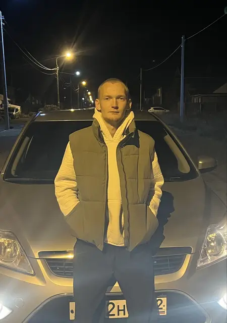 Я Никита, 20, из Москвы, ищу знакомство для постоянных отношений