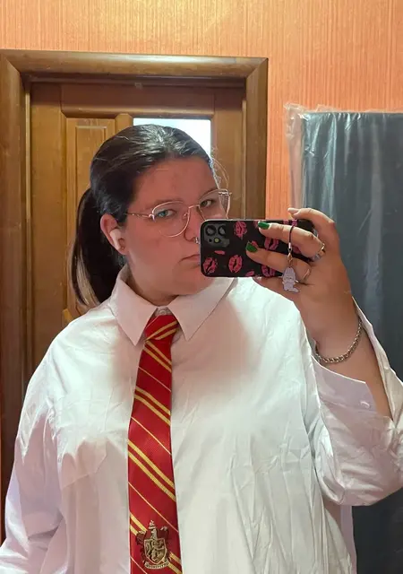 Лина из Курска, ищу на сайте знакомства на одну ночь