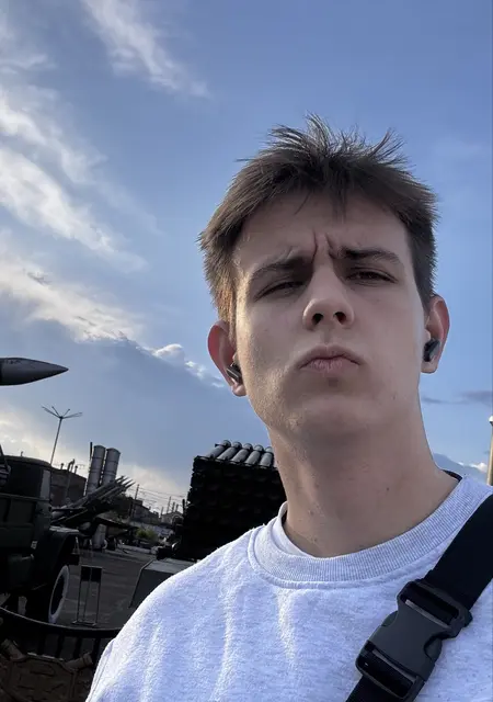 Даниил из Перми, мне 19, познакомлюсь на одну ночь