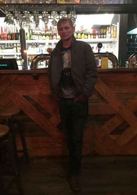 Я Алекс, 39, знакомлюсь для приятного времяпровождения в Волгодонске