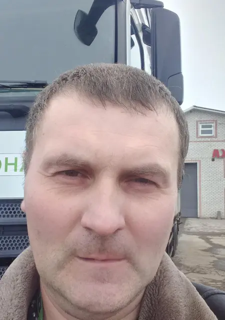 Константин из Перми, мне 42, познакомлюсь на одну ночь