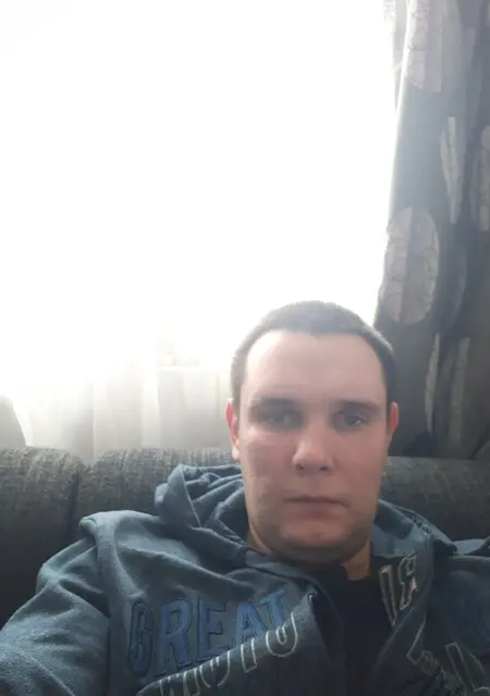 Александр из Жуковского, мне 36, познакомлюсь на одну ночь