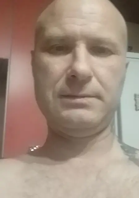 Я Петр, 45, знакомлюсь без обязательств в Усолье-Сибирском