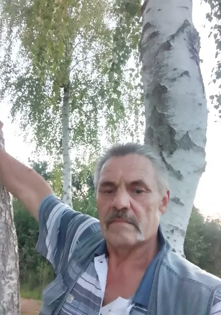 Шурик из Санкт-Петербурга, ищу на сайте знакомства без обязательств