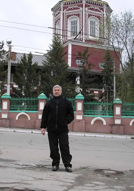 Я Ales, 67, из Саратова, ищу знакомства на одну ночь