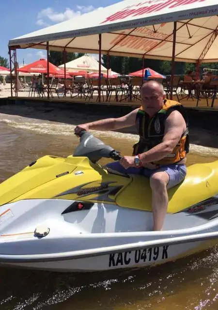 Я Greg, 61 років з Черкас, шукаю знайомства без зобов'язань