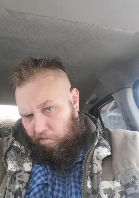 Я Митрий, 42, из Кемерово, ищу знакомство для приятного времяпровождения