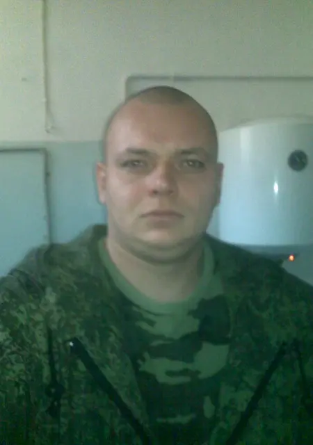 Сергей из Новочеркасска, мне 44, познакомлюсь на одну ночь