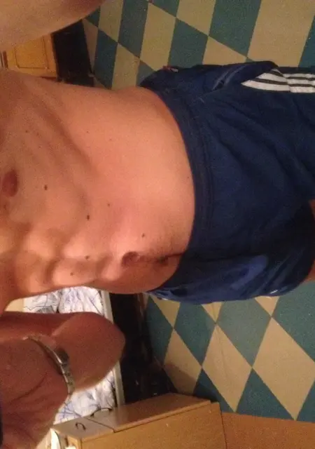 Владимир из Североморска, ищу на сайте знакомства на одну ночь