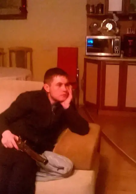 Я Иван, 35, знакомлюсь на одну ночь в Томске