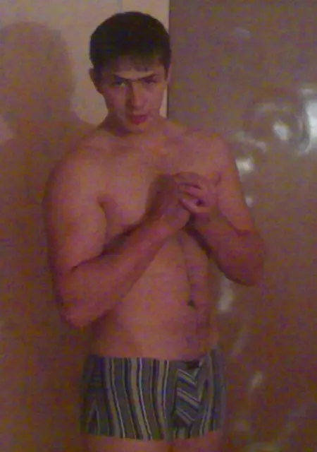 Я Слава, 39, из Калининграда, ищу знакомства без обязательств