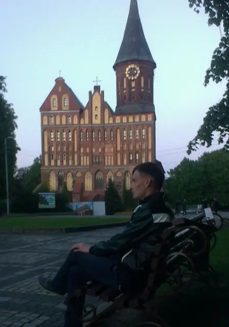 Ринат из Белогорска, мне 35, познакомлюсь для приятного времяпровождения