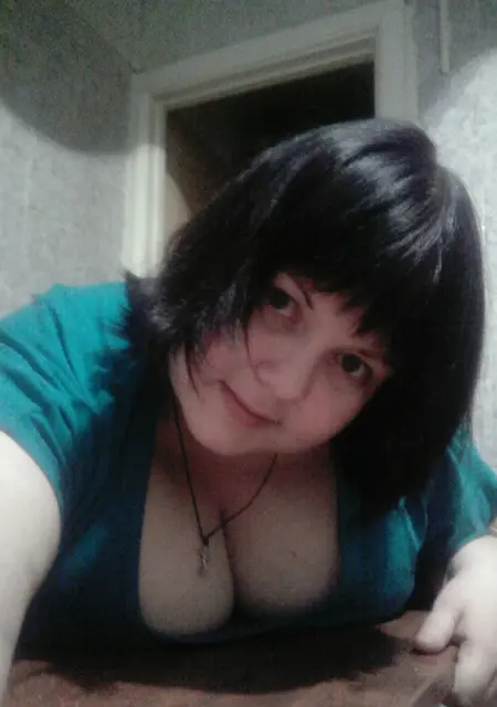 Светлана из Воронежа, мне 42, познакомлюсь без обязательств