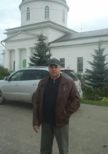 Сергей из Тихорецка, мне 59, познакомлюсь на одну ночь