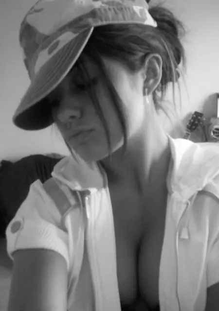 Я Юля, 22, из Тарко-Сале, ищу знакомство для дружбы