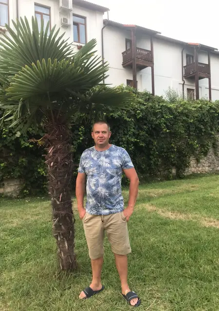 Я Александр, 46, знакомлюсь для приятного времяпровождения в Твери