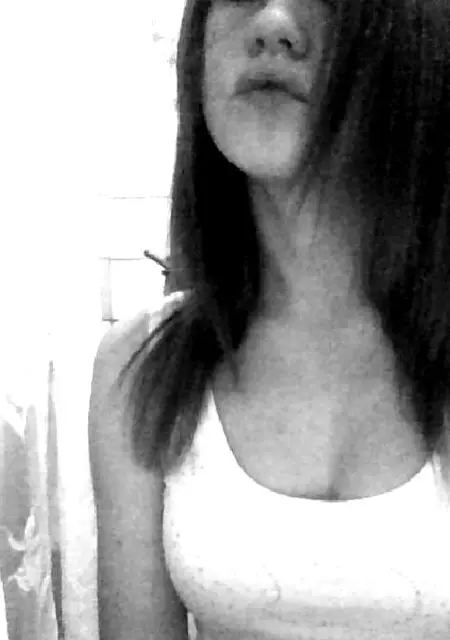 Я Настя, 29, из Волгограда, ищу знакомства без обязательств