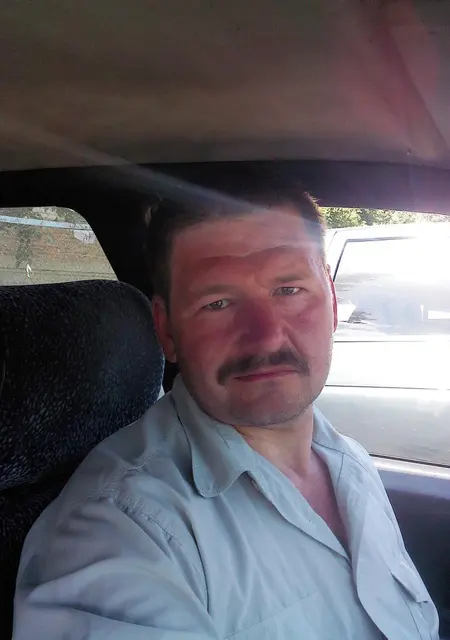 Я Сергей, 47, из Острогожска, ищу знакомства на одну ночь