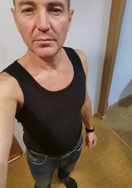 Я Владимир, 44, знакомлюсь без обязательств в Липецке