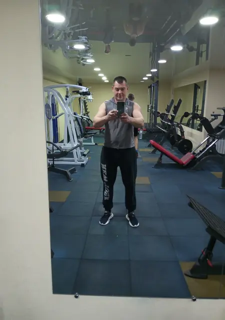 Я Алех, 44, знакомлюсь для постоянных отношений в Минеральных Водах