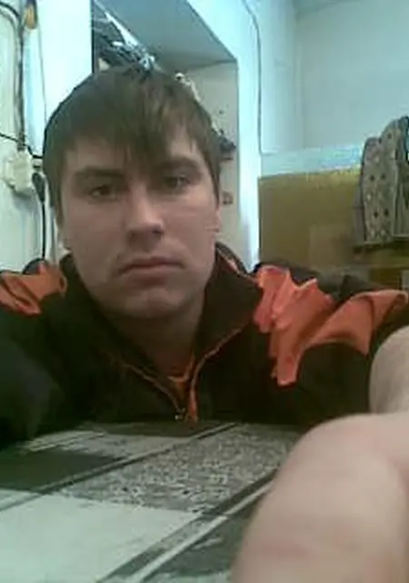 Я Александр, 40, из Кемерово, ищу знакомства без обязательств