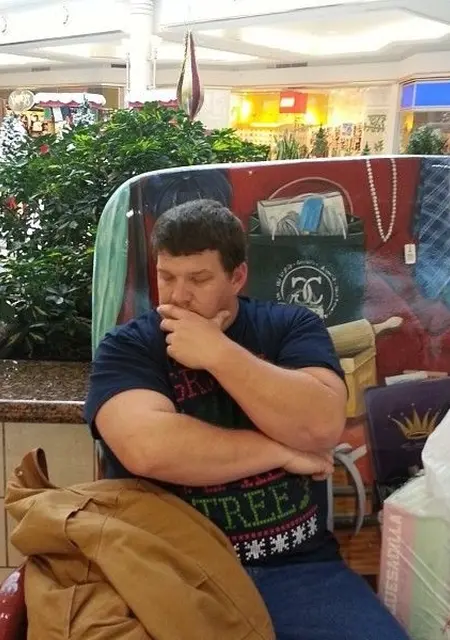 Alishir из Нижней Туры, ищу на сайте приятное времяпровождение