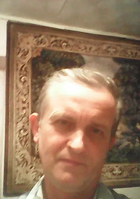 Женя из Брянска, мне 57, познакомлюсь на одну ночь