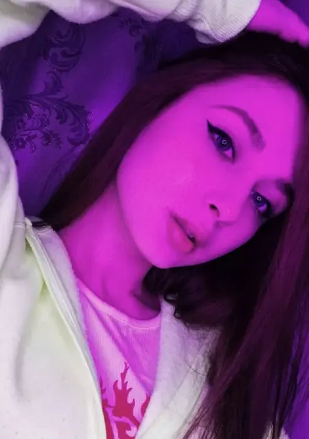 Екатерина из Кемерово, ищу на сайте приятное времяпровождение