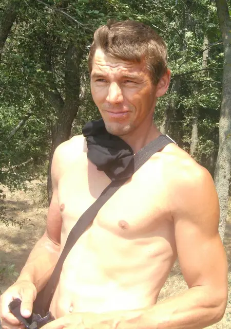 Константин из Таганрога, мне 49, познакомлюсь на одну ночь