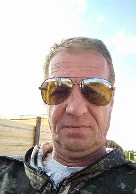 Олег Алексеевич Не из Урая, мне 55, познакомлюсь на одну ночь