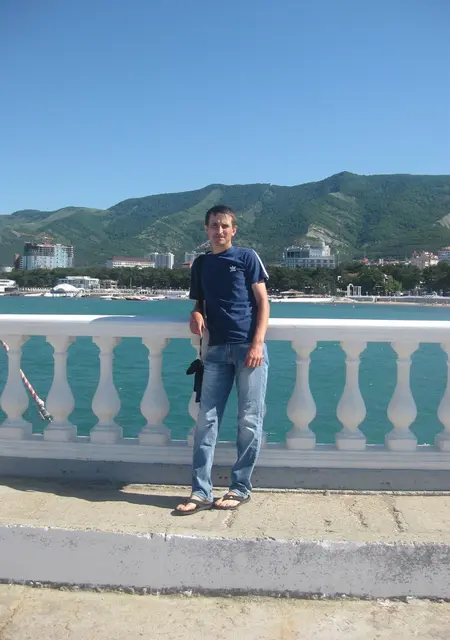 Вячеслав из Горячего Ключа, мне 43, познакомлюсь для вирта