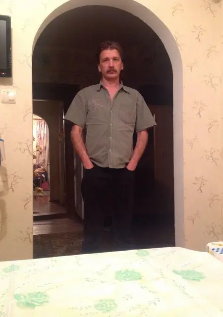 Я Сергей, 53, из Коломны, ищу знакомства без обязательств